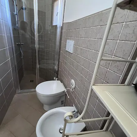 Mary Con Idromassaggio E Accesso In Piscina 갈리폴리