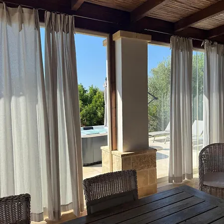 Mary Con Idromassaggio E Accesso In Piscina Villa *