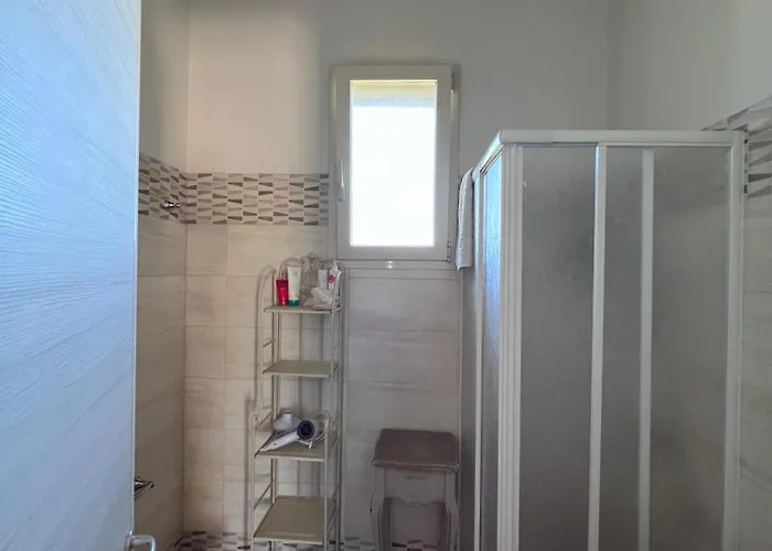 Mary Con Idromassaggio E Accesso In Piscina