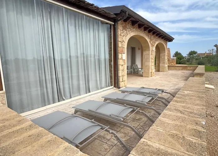 Mary Con Idromassaggio E Accesso In Piscina Villa